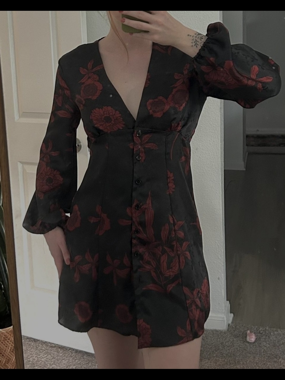 Zara Deep V Floral Satin Mini Dress - Black with Dark Red Floral Size Small - Picture 3 of 3